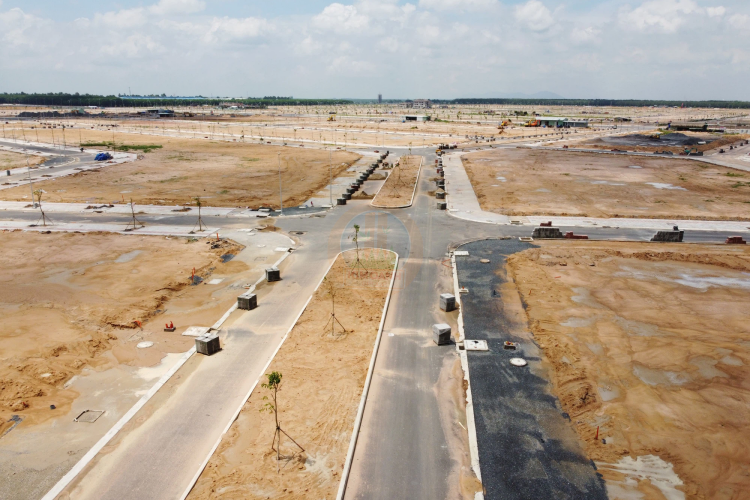 PTT Lê Văn Thành yêu cầu nghiên cứu áp dụng khung chính sách bồi thường cho 2 tuyến giao thông kết nối đến Sân bay Long Thành.